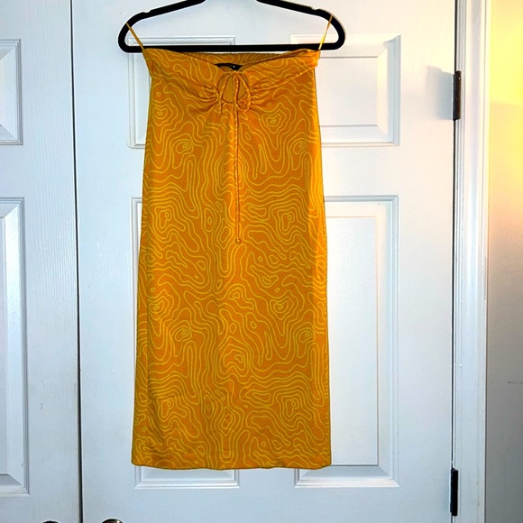 Geographic Design Strapless - Picture 2 of 7